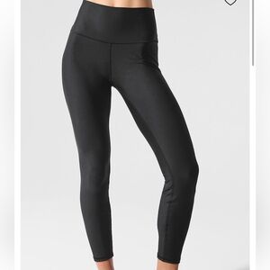 NWOT ALO Yoga Black Leggings